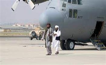 إعادة فتح مطار كابول لتلقي المساعدات واستئناف الرحلات الداخلية