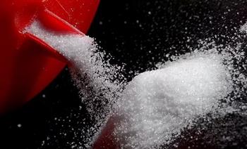 دراسة تكشف أهمية بدائل الملح فى منع آلاف السكتات الدماغية والنوبات القلبية