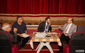 محمد صبحي يترأس اجتماع اللجنة العليا لمهرجان شرم الشيخ الدولي للمسرح الشبابي (صور)