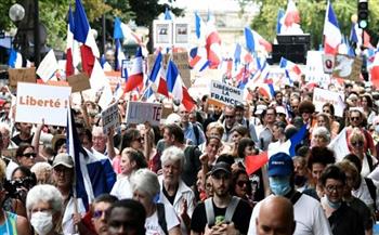 مظاهرات عارمة ضد التصريح الصحي في فرنسا