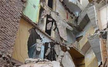 إصابة ربة منزل سقط عليها جزء من عقار بالإسكندرية
