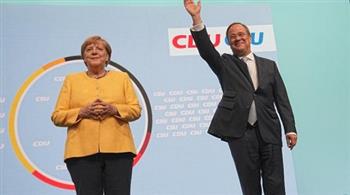 ألمانيا: ميركل تدعم أرمين لاشيت لخلافتها في منصب المستشارية
