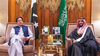 رئيس الوزراء الباكستاني وولي العهد السعودي يبحثان الوضع الراهن في أفغانستان