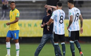 «فيفا» يفتح تحقيقًا في أحداث مباراة البرازيل والأرجنتين 