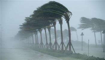 معهد الأرصاد الجوية في فرنسا يعلن وضع 32 إقليما في حالة التأهب البرتقالي بسبب عواصف رعدية