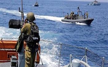 البحرية الإسرائيلية تستهدف مراكب الصيادين في بحر غزة