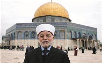 مفتي الديار الفلسطينية يدين اقتحامات المُستوطنين المُكثفة للمسجد الأقصى 