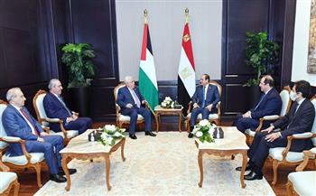 الرئيس السيسي يشدد على ثبات الموقف المصري الداعم للقضية الفلسطينية