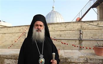 المطران عطا الله حنا: أقل من 5000 مسيحي في البلدة القديمة بالقدس مستهدفون من يهود متطرفين 