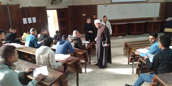 نائب رئيس جامعة الأزهر يتفقد امتحانات معهد معاوني القضاء 