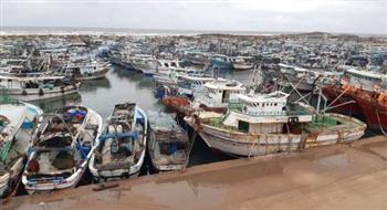 توقف حركة الصيد بميناء البرلس لليوم السادس على التوالي لسوء الأحوال الجوية
