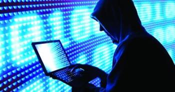 محكمة موسكو تأمر بسجن ثمانية أشخاص لارتكابهم هجمات قرصنة إلكترونية