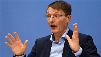 وزير الصحه الألماني يحذر من "أسابيع صعبة" في ظل انتشار أوميكرون بالبلاد