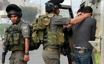 قوات الاحتلال الإسرائيلي تعتقل أسيرًا محررًا من نابلس وشابًا من قلقيلية