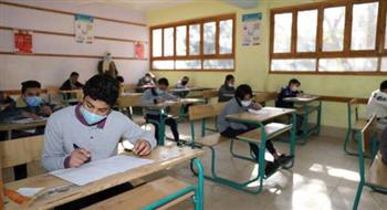 وزير التعليم يكشف حقيقة تأجيل الامتحانات وأجازة نصف العام بسبب الكورونا