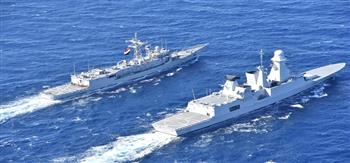 البحرية المصرية والفرنسية تنفذان تدريباً عابراً في البحر الأحمر