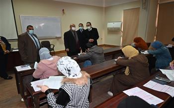 رئيس جامعة عين شمس يقرر إجازة تبادلية للعاملين ضمن إجراءات مواجهة فيروس كورونا