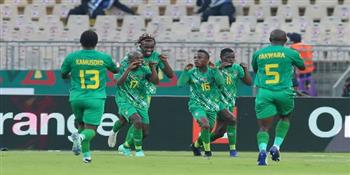  كأس أمم أفريقيا..غينيا تصعد لدور الـ16 رغم الهزيمة من زيمبابوي 