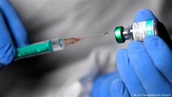 التشيك تتراجع عن قرار التطعيم الإلزامي ضد كورونا