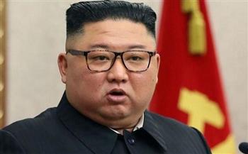 زعيم كوريا الشمالية يستقبل العام الجديد بزيارة ضريح جده ووالده