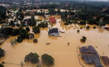 فيضانات شديدة تضرب 7 ولايات في ماليزيا وإجلاء الآف الأسر
