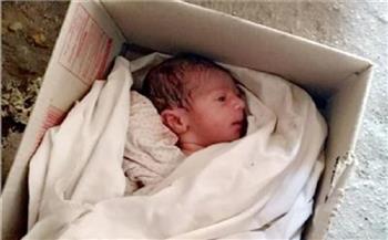 العثور على جثة طفل حديث الولادة بجوار مسجد في الإسكندرية