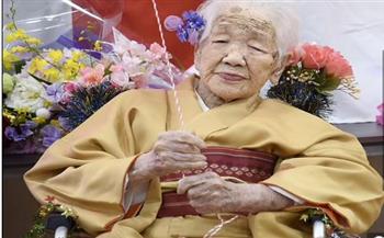 أكبر معمرة في العالم تحتفل بعيد ميلادها الـ 119