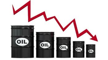 النفط يتراجع رغم المخاوف على الإمدادات