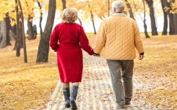 بشرى للسيدات.. دراسة: المشي السريع يقلل من خطر الإصابة بأمراض القلب 