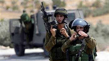 قوات الاحتلال تعتقل 4 فلسطينيين في رام الله وجنين