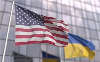 الخارجية الأمريكية تدعو موظفيها غير الاساسيين فى أوكرانيا لمغادرة البلاد فورا