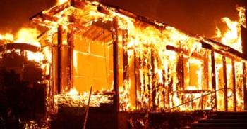 السلطات الأمريكية تجلي عددا من السكان فى ولاية كاليفورنيا جراء حريق غابات ضخم