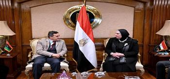 وزيرة الصناعة: حريصون على تعزيز أطر التعاون المشترك مع ليبيا في مختلف المجالات 