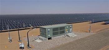 تدشين أكبر مشروع للطاقة الشمسية في سلطنة عُمان ضمن «رؤية 2040»