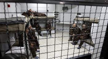500 معتقل إداري فلسطيني يقاطعون المحاكم الإسرائيلية