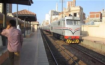 شرطة النقل والمواصلات تعيد حقيبة مواطن فقدها بالسكة الحديد