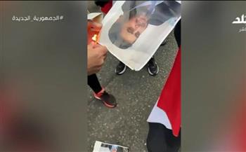 أحمد موسى: المصريون حرقوا صور الإخوان أمام مبنى المخابرات البريطانية 