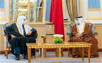 ولي عهد البحرين: حريصون على تعزيز العلاقات مع السعودية تحقيقاً لمزيدٍ من النماء للبلدين