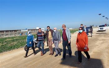محافظ بورسعيد يوجه بسرعة الانتهاء من أعمال تطوير طريق بحري ترعة السلام
