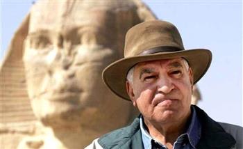 زاهي حواس يدعو لإطلاق قناة عالمية متخصصة في الآثار المصرية
