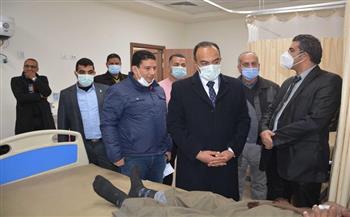 محافظ المنيا يتابع انتظام العمل بمستشفى سمالوط التخصصي