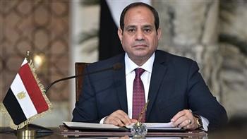 نشاط الرئيس السيسي وأخبار الشأن المحلي يتصدران عناوين واهتمامات صحف القاهرة