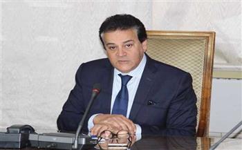وزير التعليم العالي يستعرض حصاد اللجنة الوطنية المصرية لليونسكو في 2021