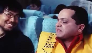 يوم جديد بـ«دار الهلال».. محمد هنيدي في طائرة «فول الصين العظيم» (فيديو)