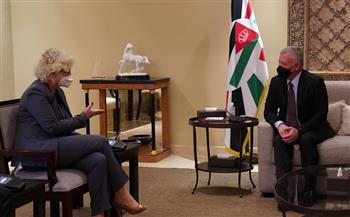العاهل الأردني يستقبل وزيرة الدفاع الألمانية