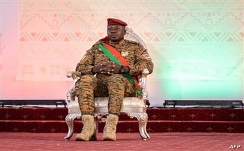 "إيكواس" تدين إقالة رئيس المجلس العسكري الحاكم في بوركينا فاسو