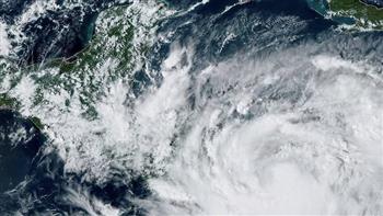 إعصار جوليا يضرب نيكاراجوا ويهدد بوقوع فيضانات 