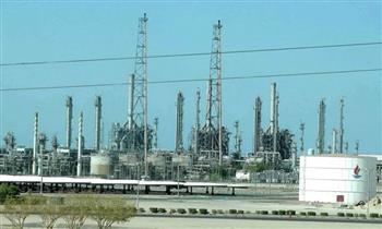 الكويت: توقف اضطراري لبعض وحدات مصفاة الأحمدي ومصنع الغاز بسبب انقطاع مياه التبريد