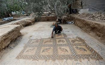 مزارع فلسطيني يكتشف كنزا أثريا يعود للعهد البيزنطي في غزة