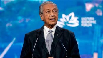 مهاتير محمد يسعى للحفاظ على مقعده في برلمان ماليزيا